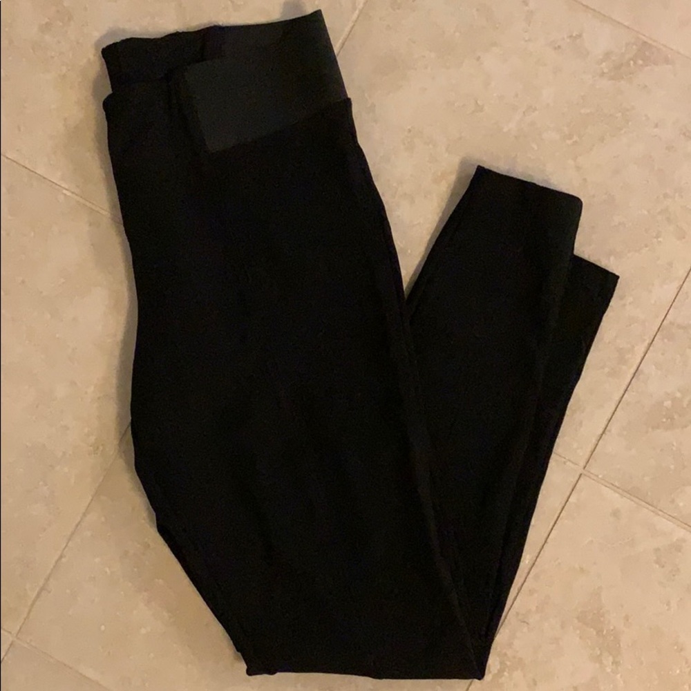 Halogen Black Leggings